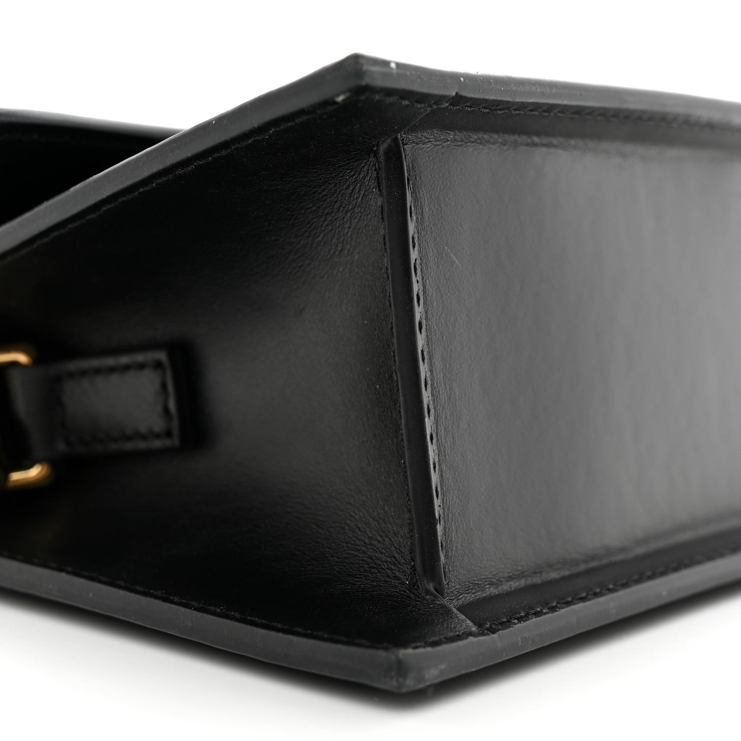 Smooth Calfskin Le Chiquito Noeud Black