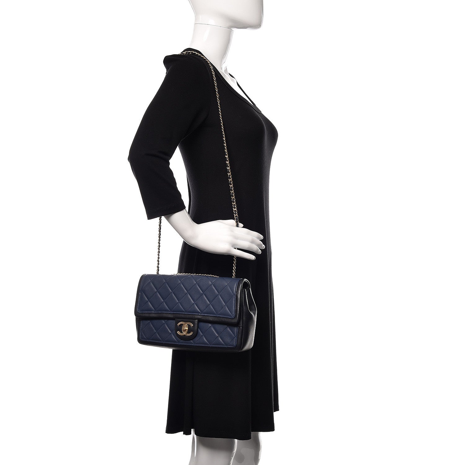 Chanel Lambskin Quilted Medium Graphic Flap Navy Black 2 of 12