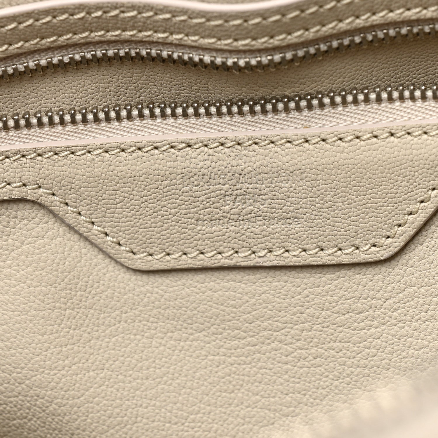 Louis Vuitton Veau Ecorce Haute Maroquinerie Lockit MM Ivory 6 of 9