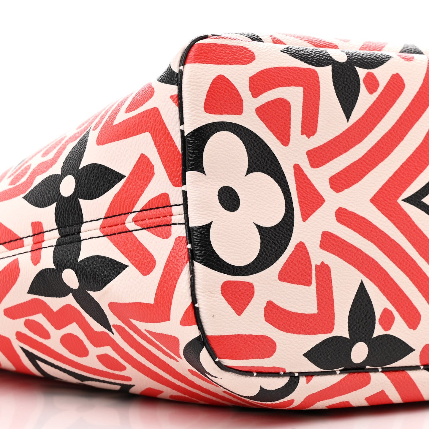 Monogram Giant Crafty Neverfull MM Creme Rouge Black