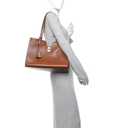 Celine Smooth Calfskin Cabas 16 Bag Tan 2 of 14