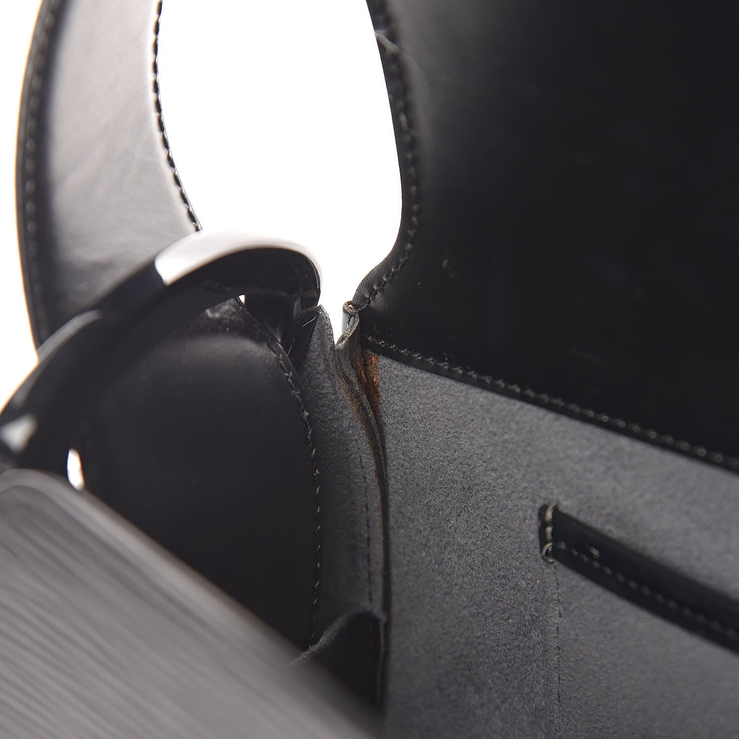 Louis Vuitton Epi Nocturne PM Black 9 of 19