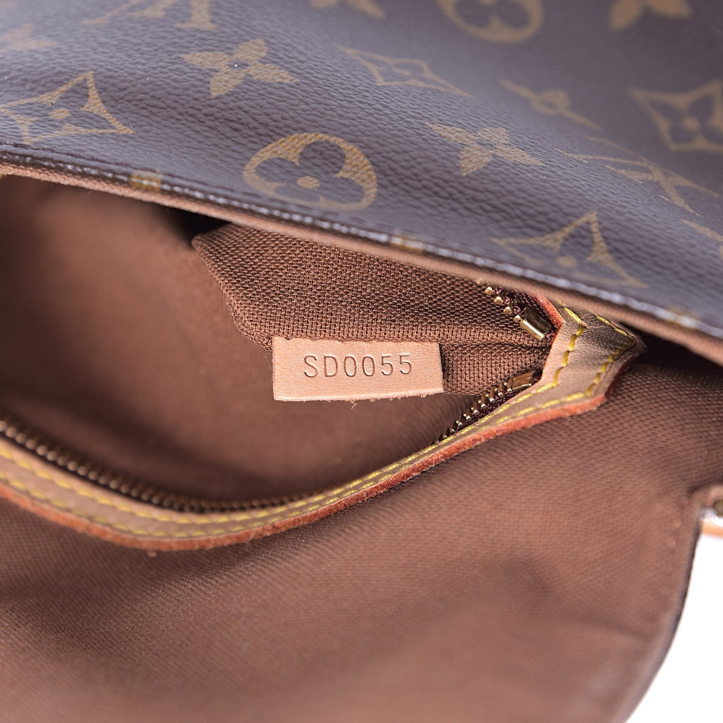 Monogram Mini Looping