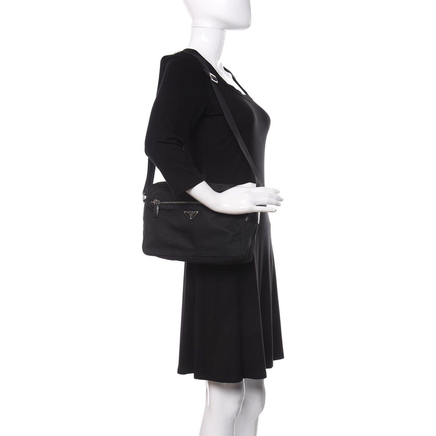 Nylon Tessuto Messenger Bag Black