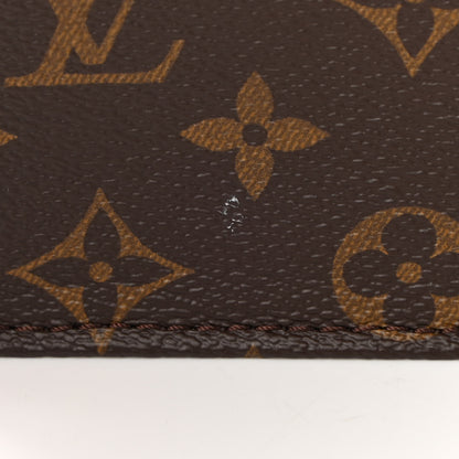 Louis Vuitton Monogram Petit Sac Plat 11 of 11