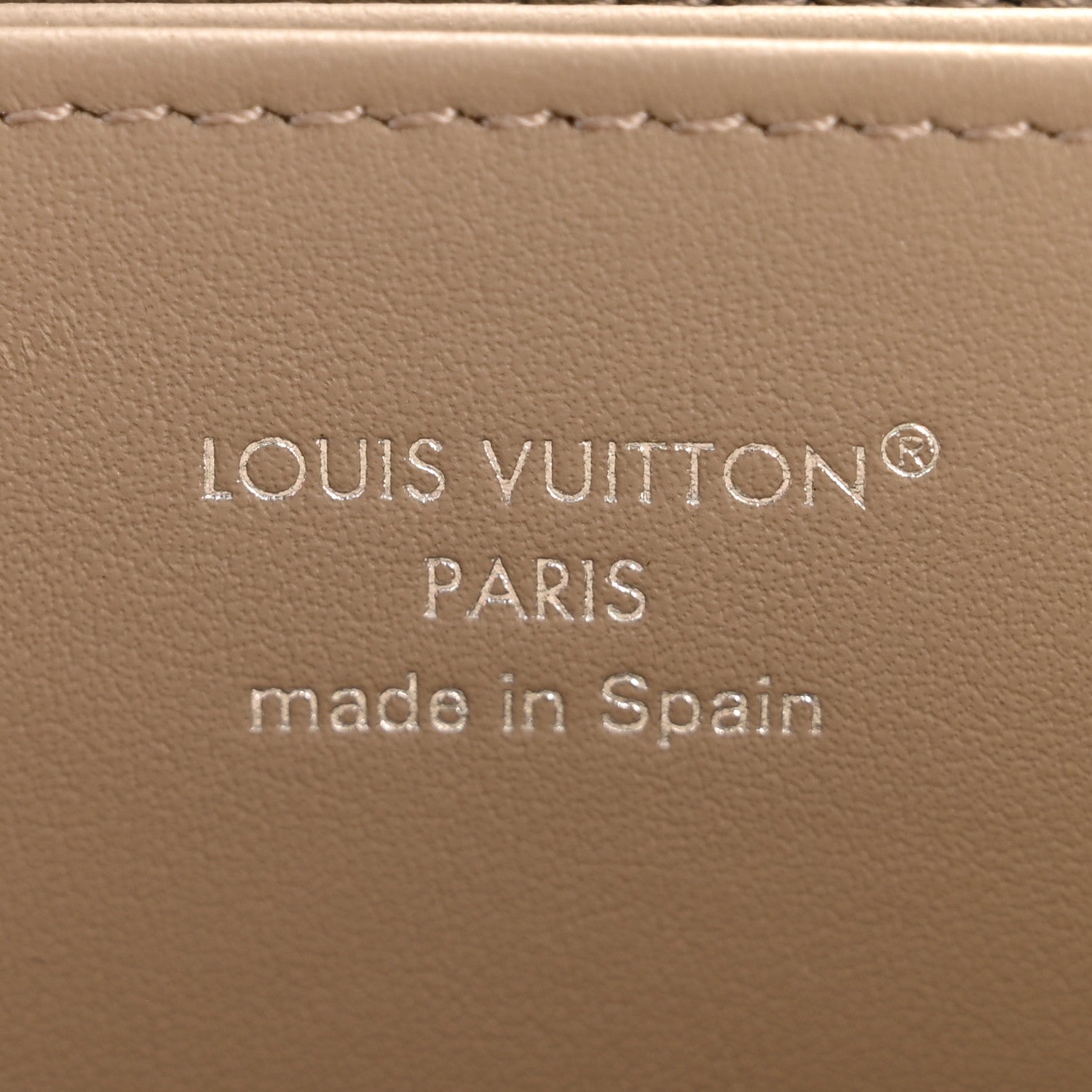 Louis Vuitton Mahina Zippy Wallet Galet 6 of 7