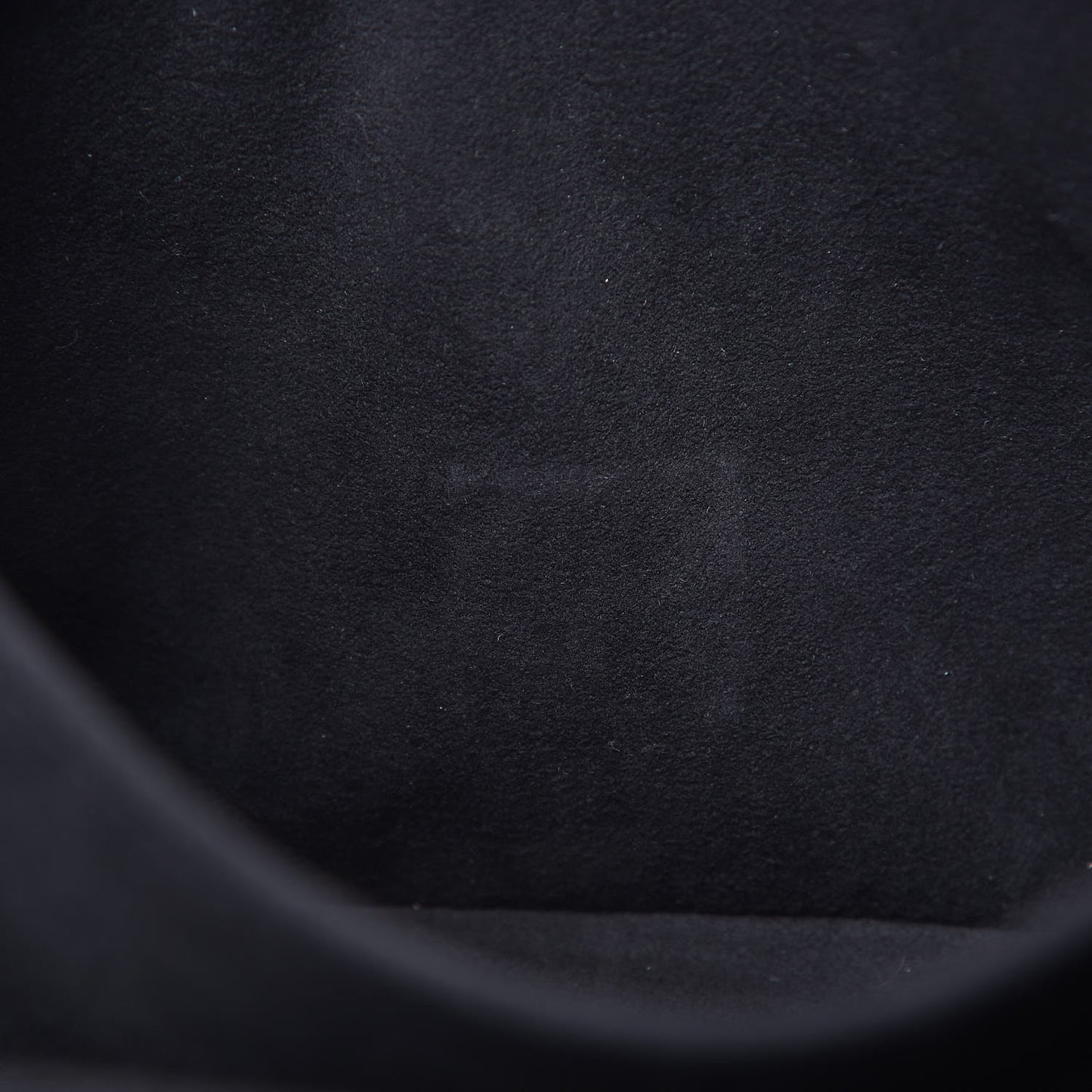 Reverse Monogram Pochette Metis