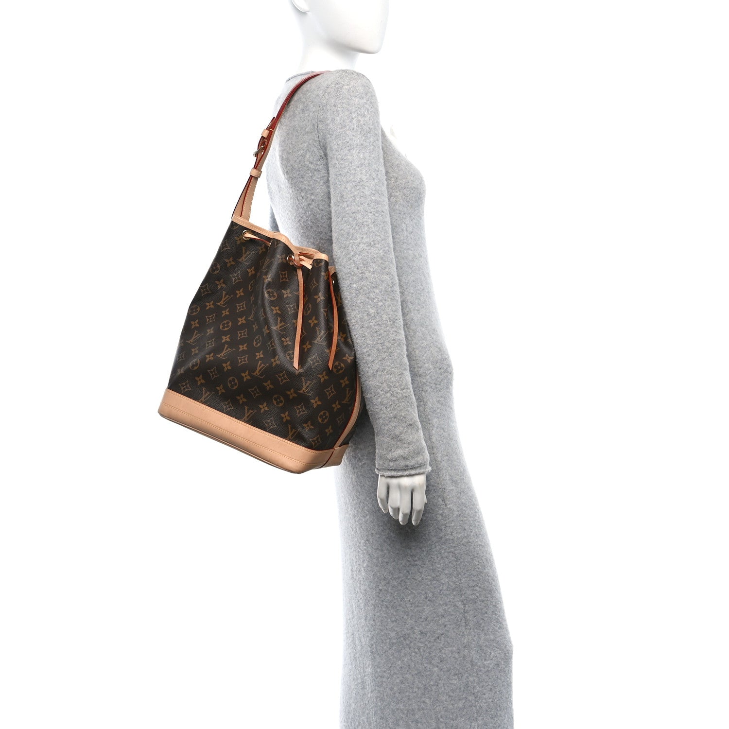 Louis Vuitton Monogram Noe 2 of 10