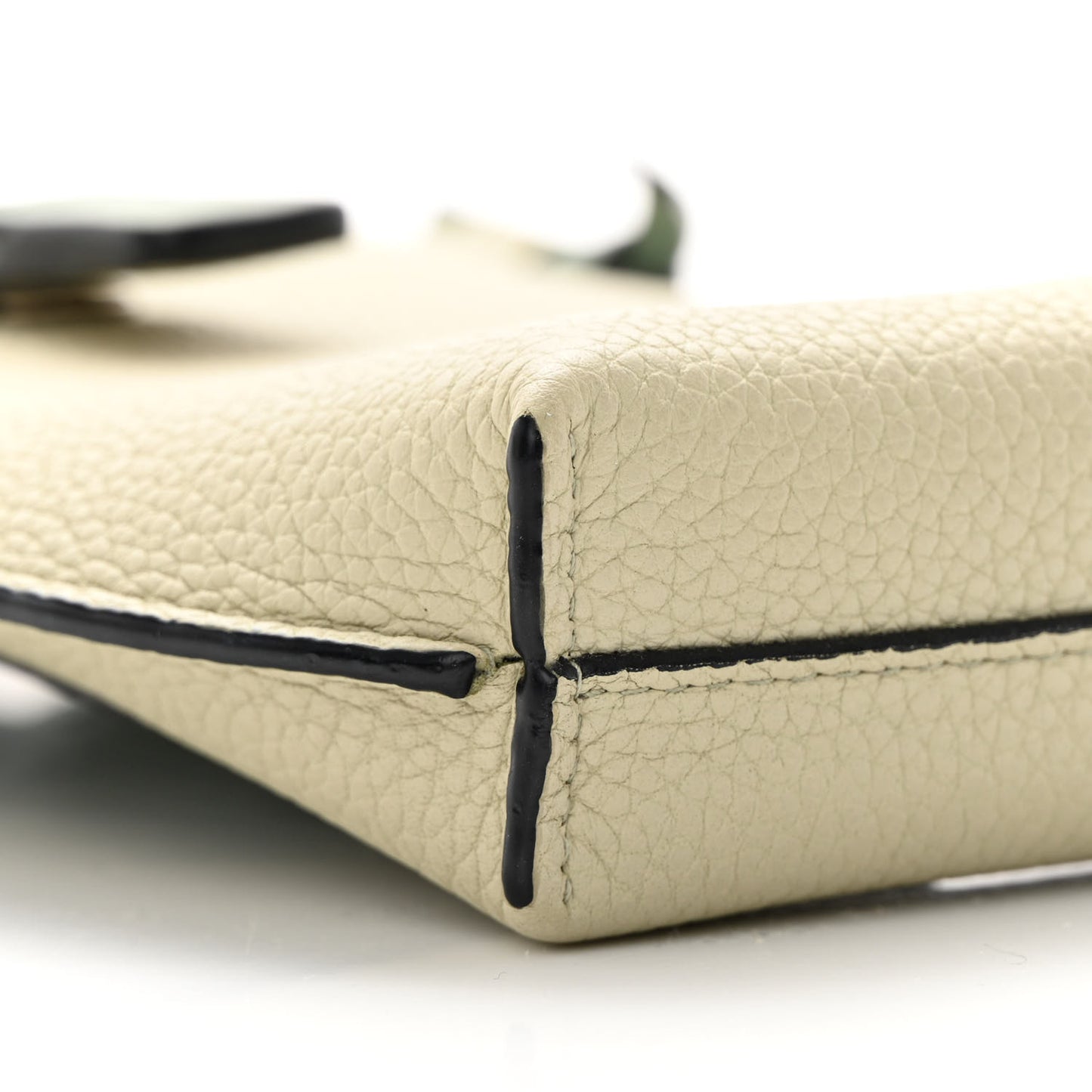 Grained Calfskin Gate Pocket Pouch Green
