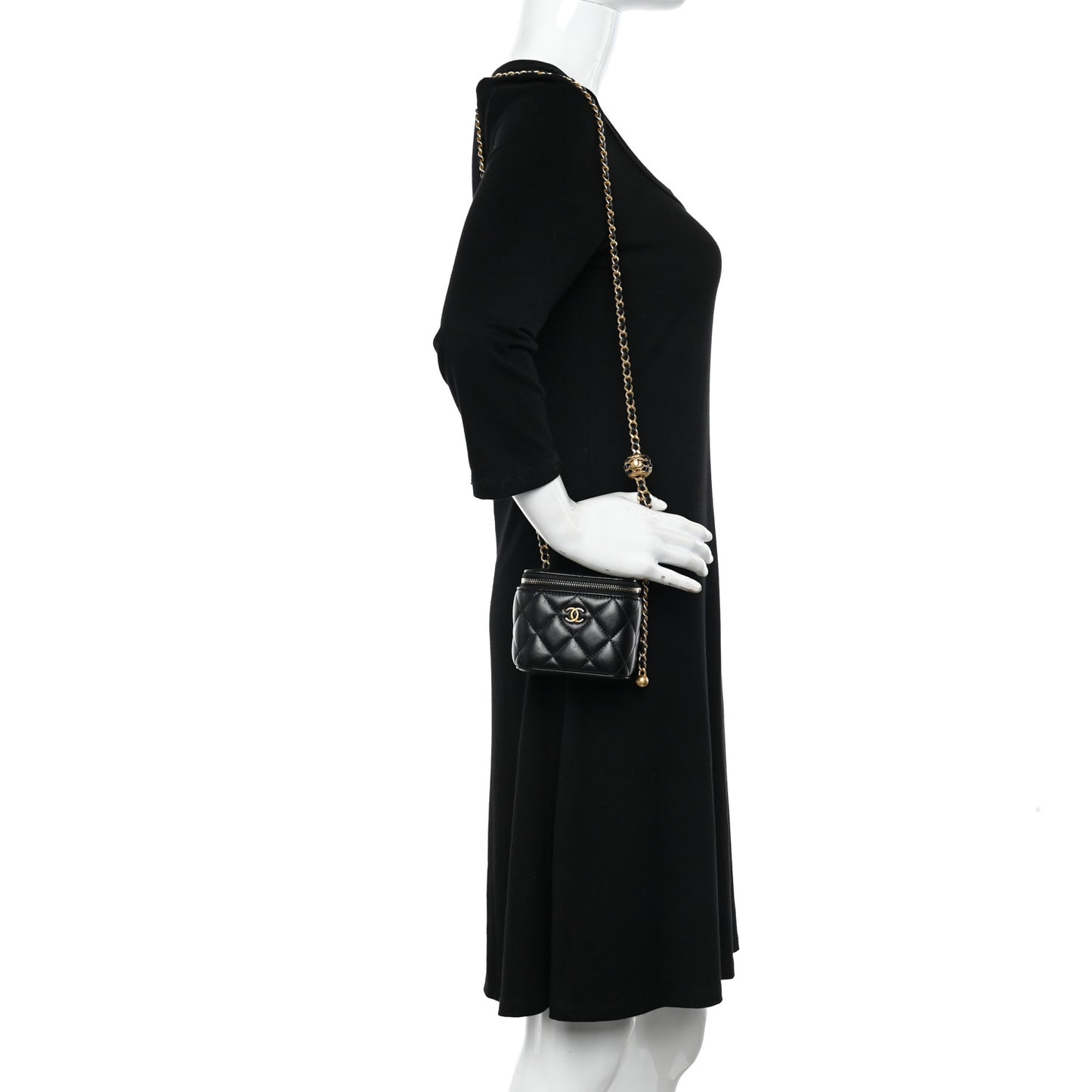 Lambskin Quilted Mini Pearl Crush Vanity Case With Chain Black