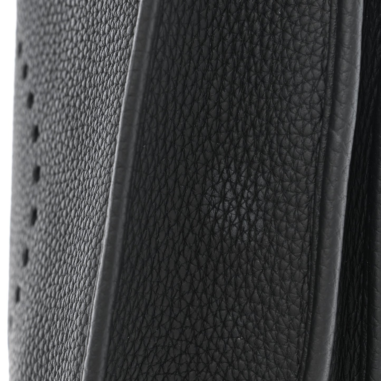 Taurillon Clemence Evelyne III PM Black