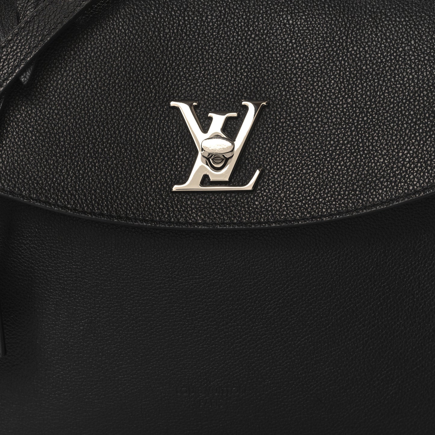 Soft Calfskin Lockme Ever MM Black