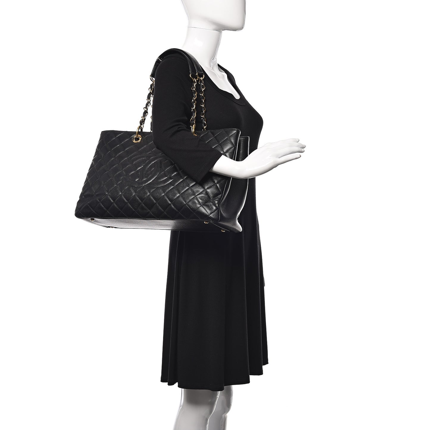 Caviar Quilted XL Grand Shopping Tote GST Black