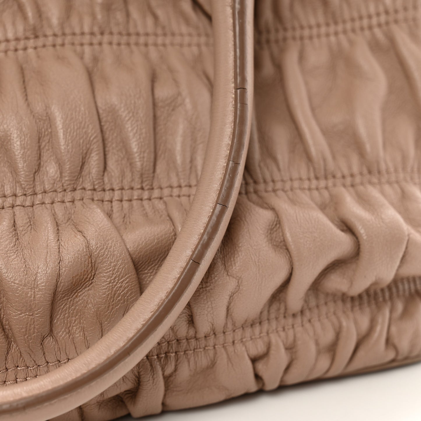 Nappa Gaufre Small Tote Cipria