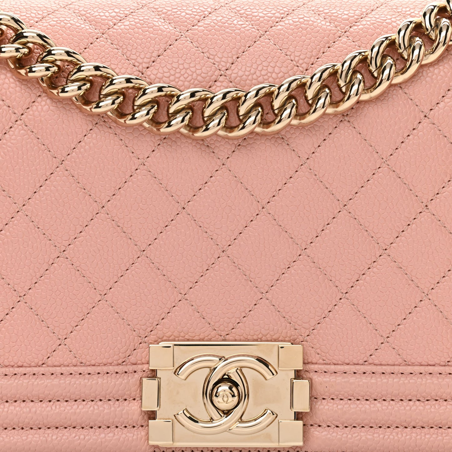Caviar Quilted Medium Boy Flap Light Pink