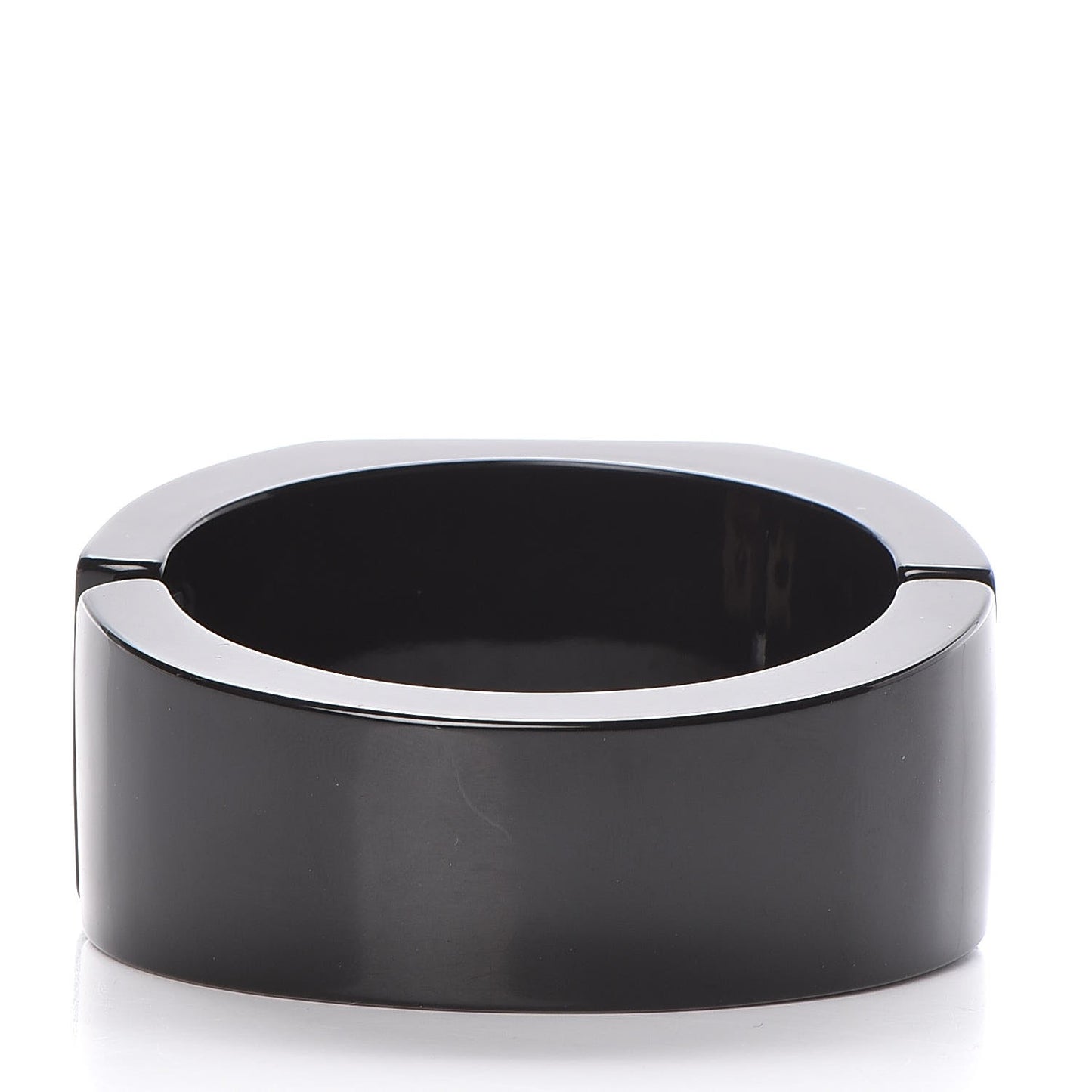 Resin Coco Cuff Black White