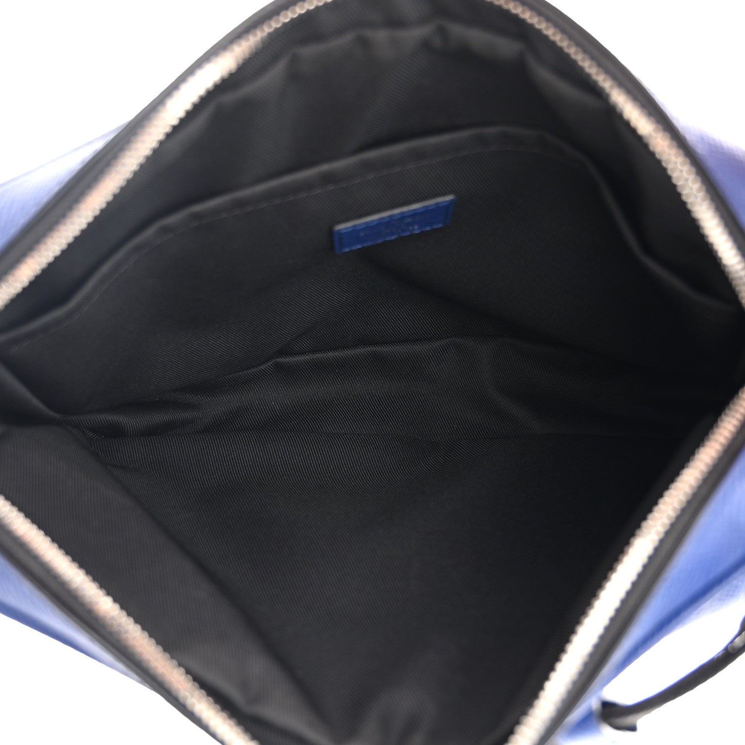 Louis Vuitton Taiga Monogram Outdoor Messenger Cobalt 5 of 12