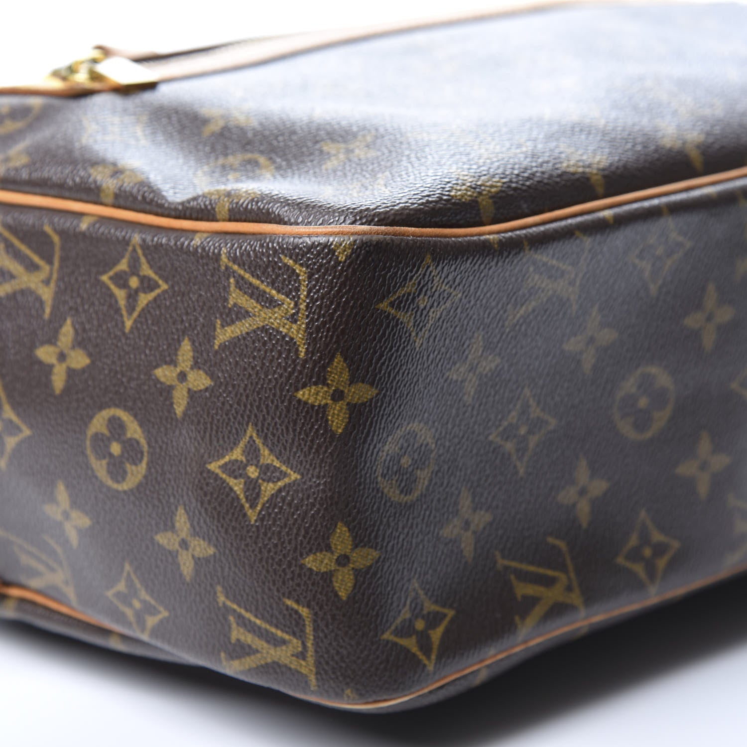 Louis Vuitton Monogram Cite GM 5 of 8
