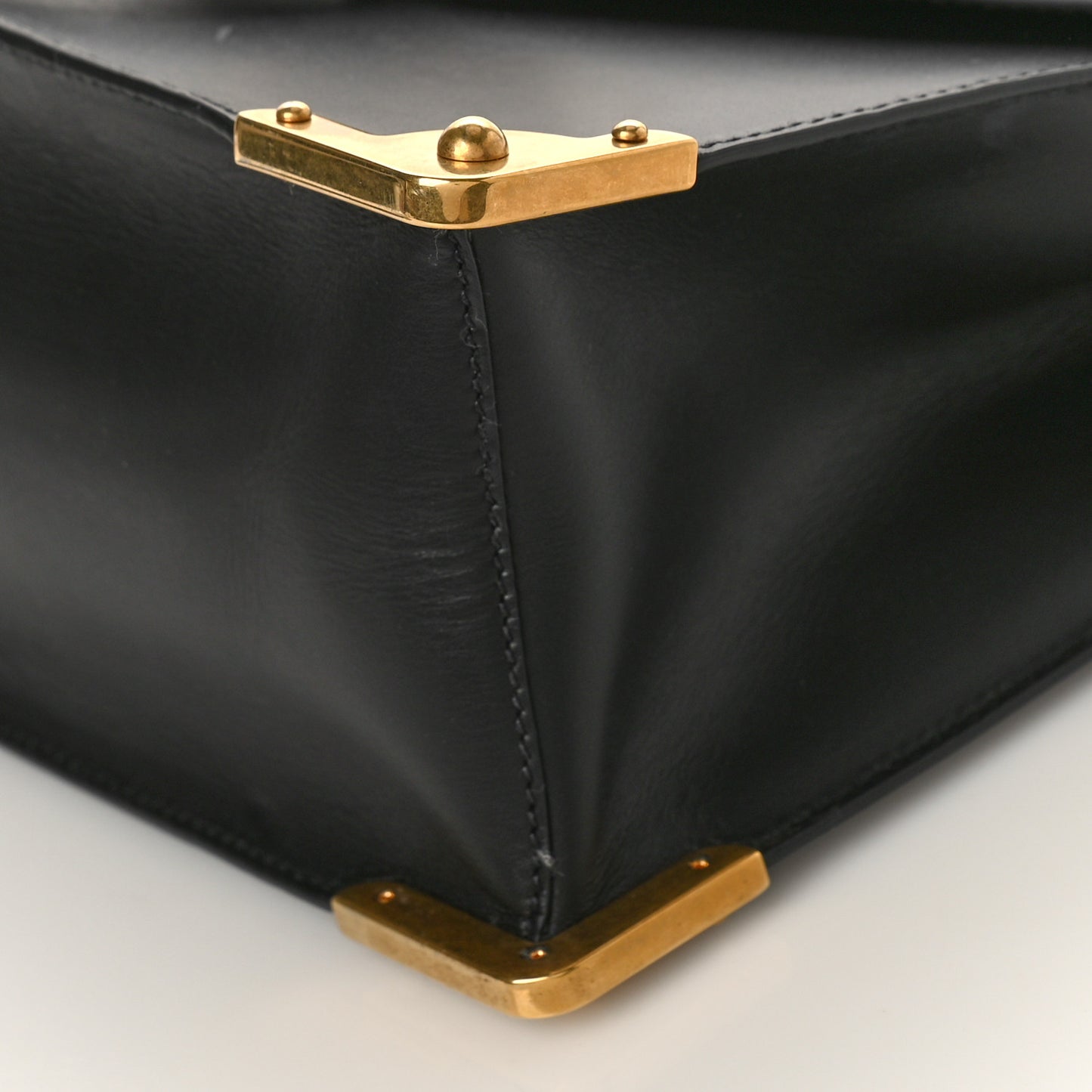 Antic Soft Saffiano Lions Head Cahier Shoulder Bag Black