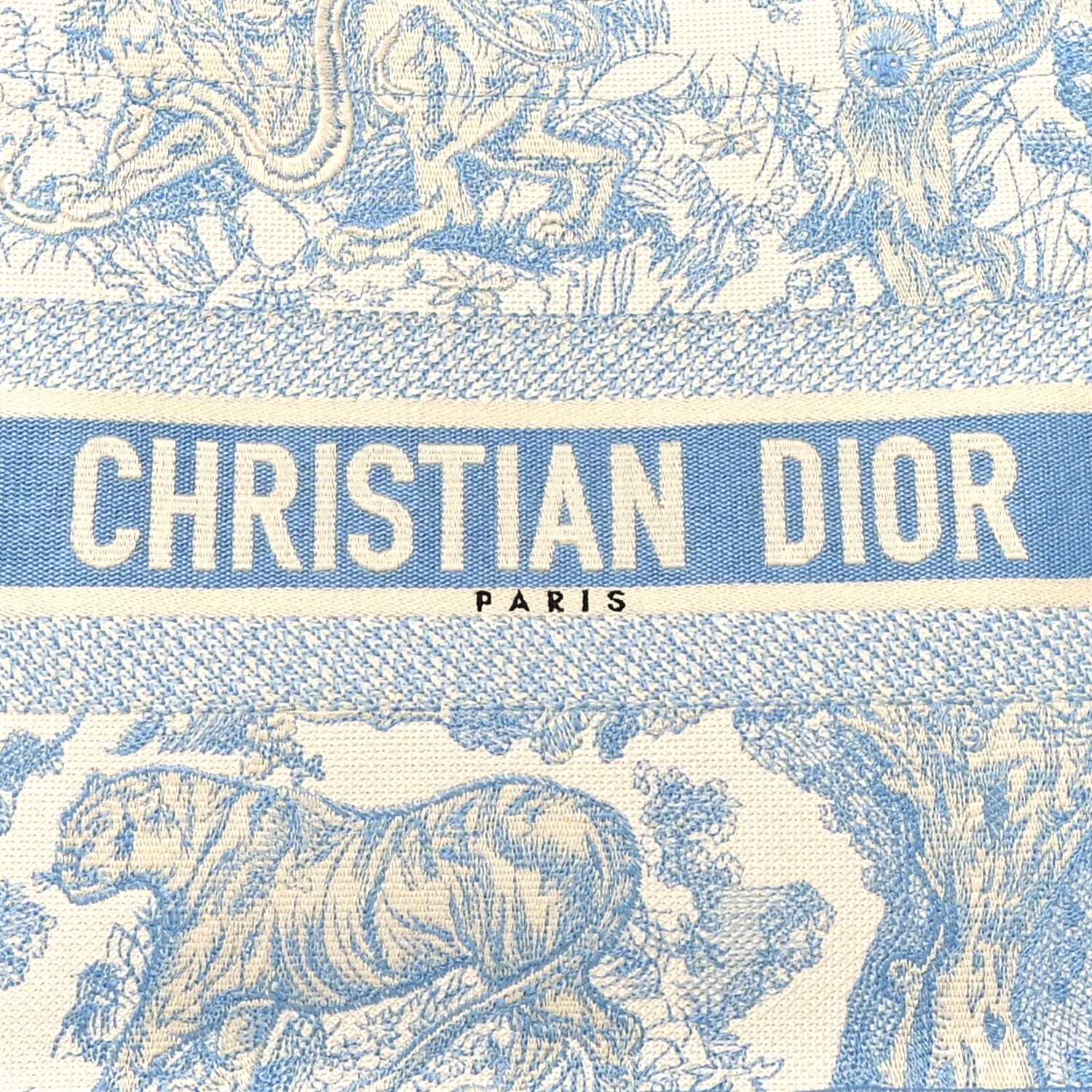 Christian Dior Canvas Embroidered Medium Dioriviera Toile De Jouy Book Tote Light Blue 8 of 10