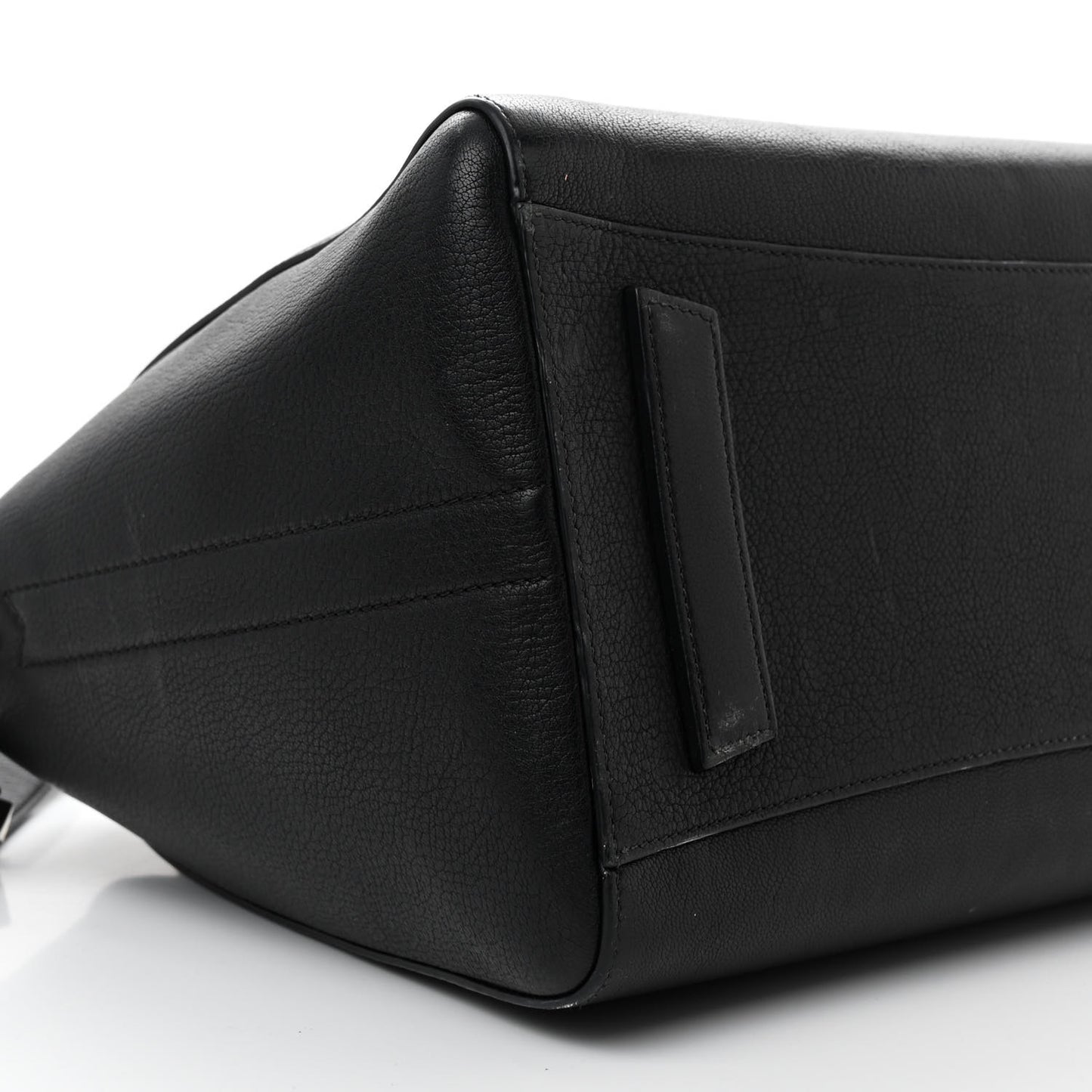 Sugar Goatskin Medium Antigona Black