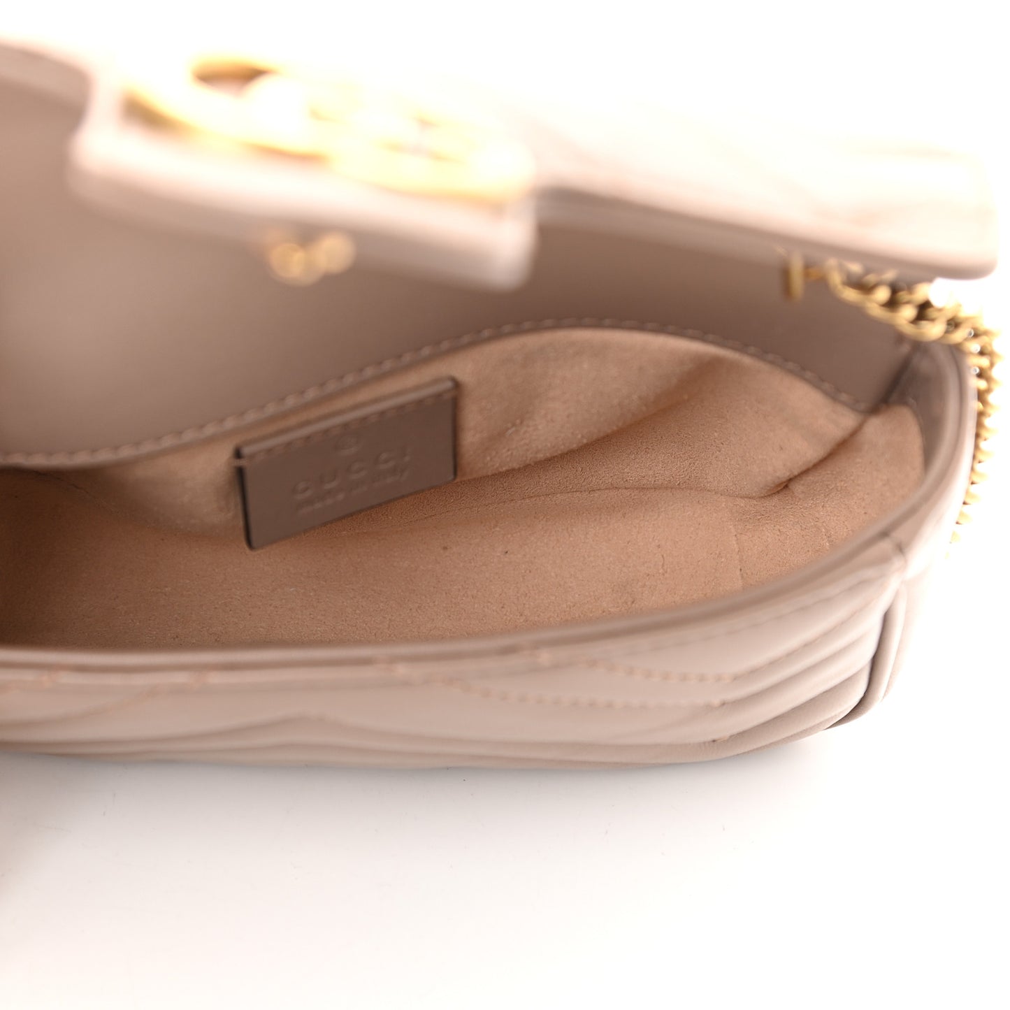 Calfskin Matelasse Super Mini GG Marmont Shoulder Bag Porcelain Rose