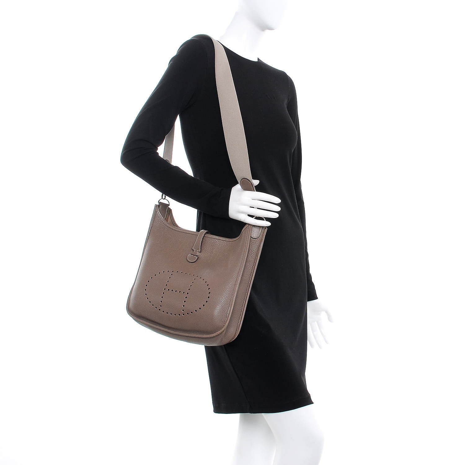 Hermes Taurillon Clemence Evelyne PM Etoupe 2 of 12