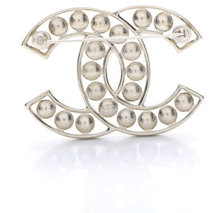 Chanel Pearl CC Brooch Light Gold 4 of 5