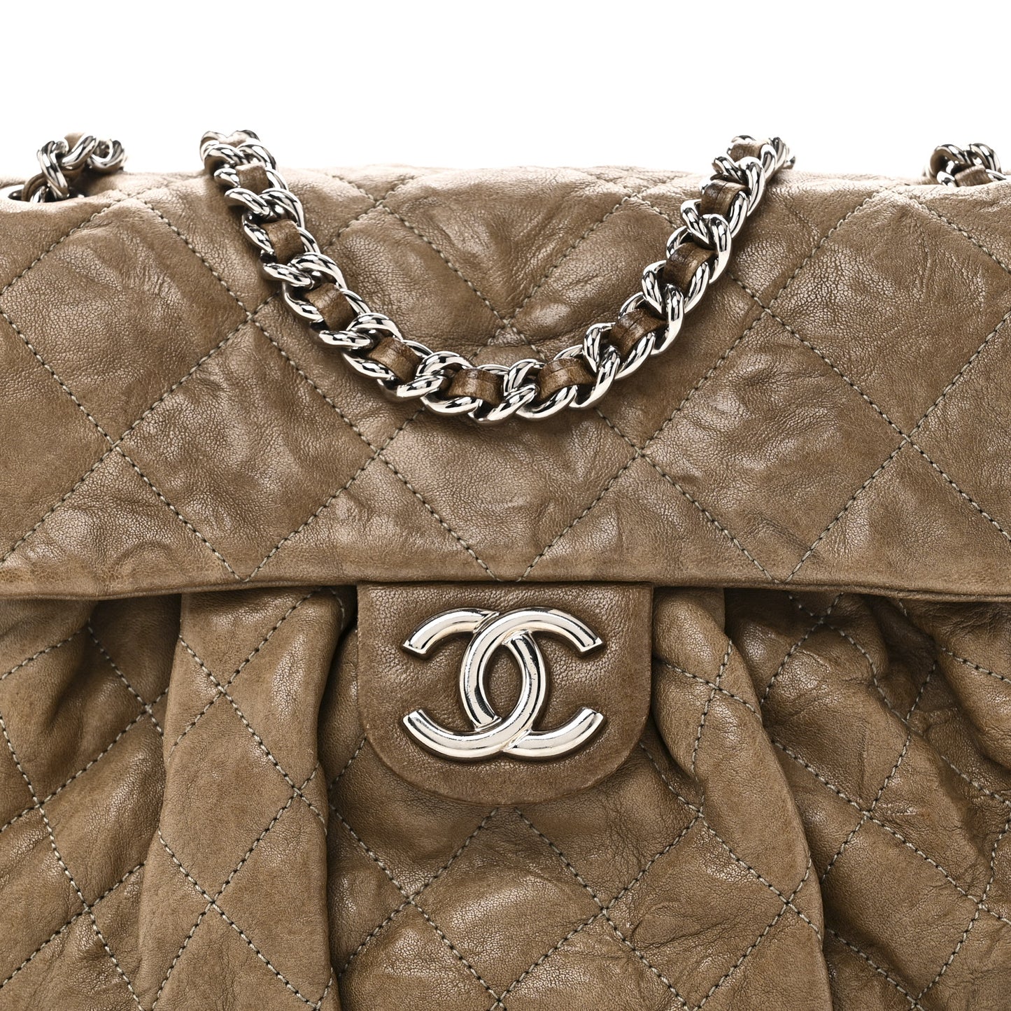 Washed Lambskin Quilted Medium Chain Around Messenger Brown