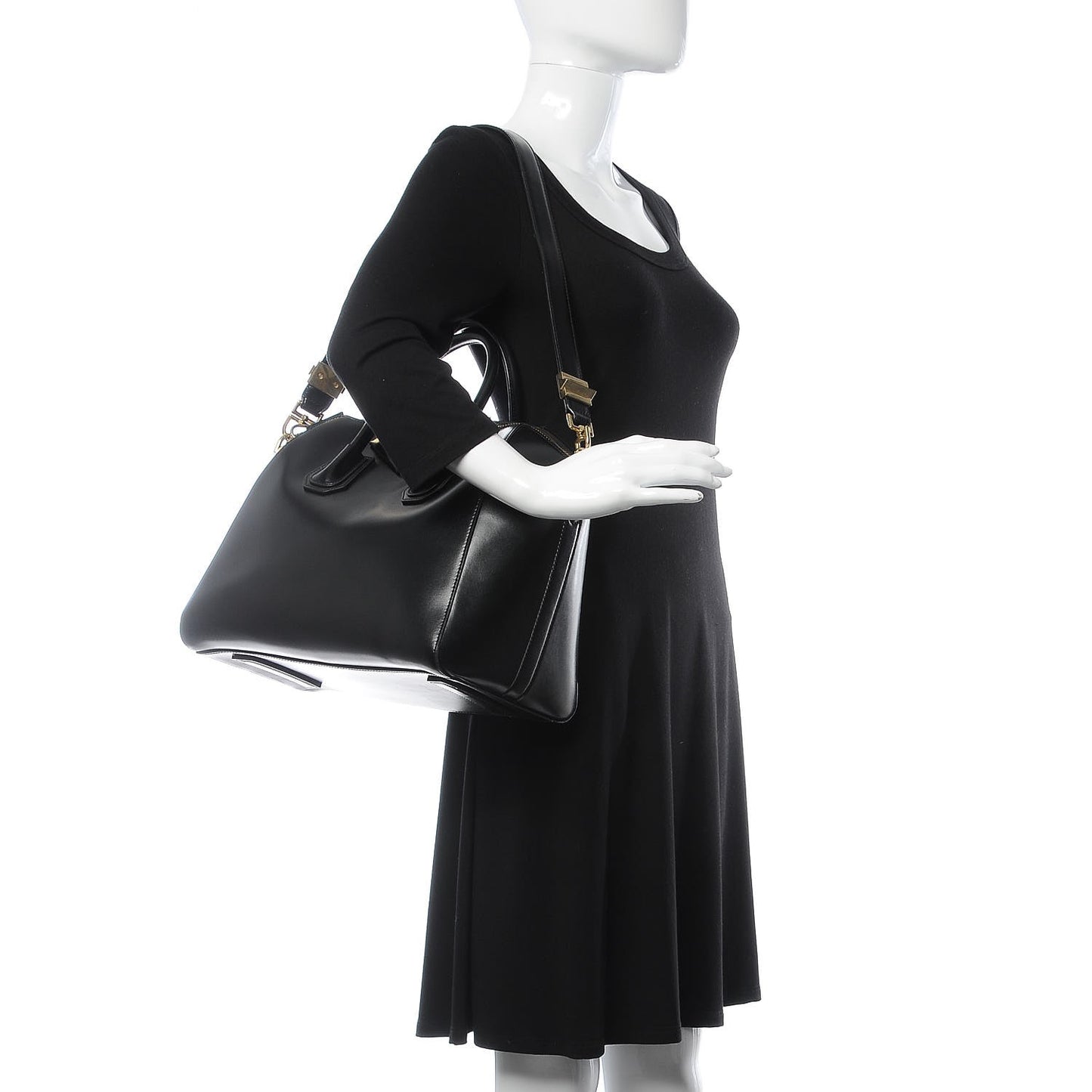 Shiny Lord Calfskin Medium Antigona Black