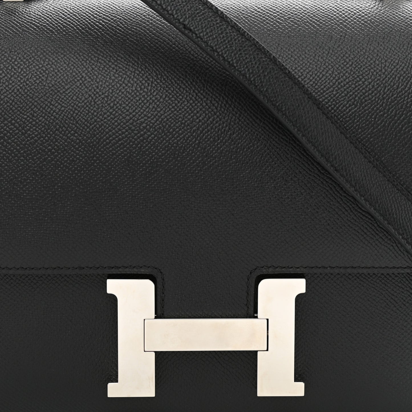 Epsom Constance 24 Black