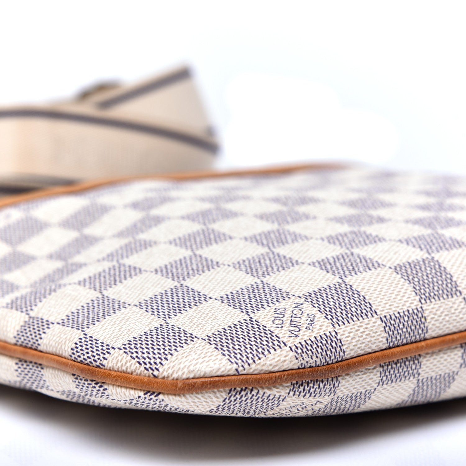 Louis Vuitton Damier Azur Bosphore Pochette 6 of 14