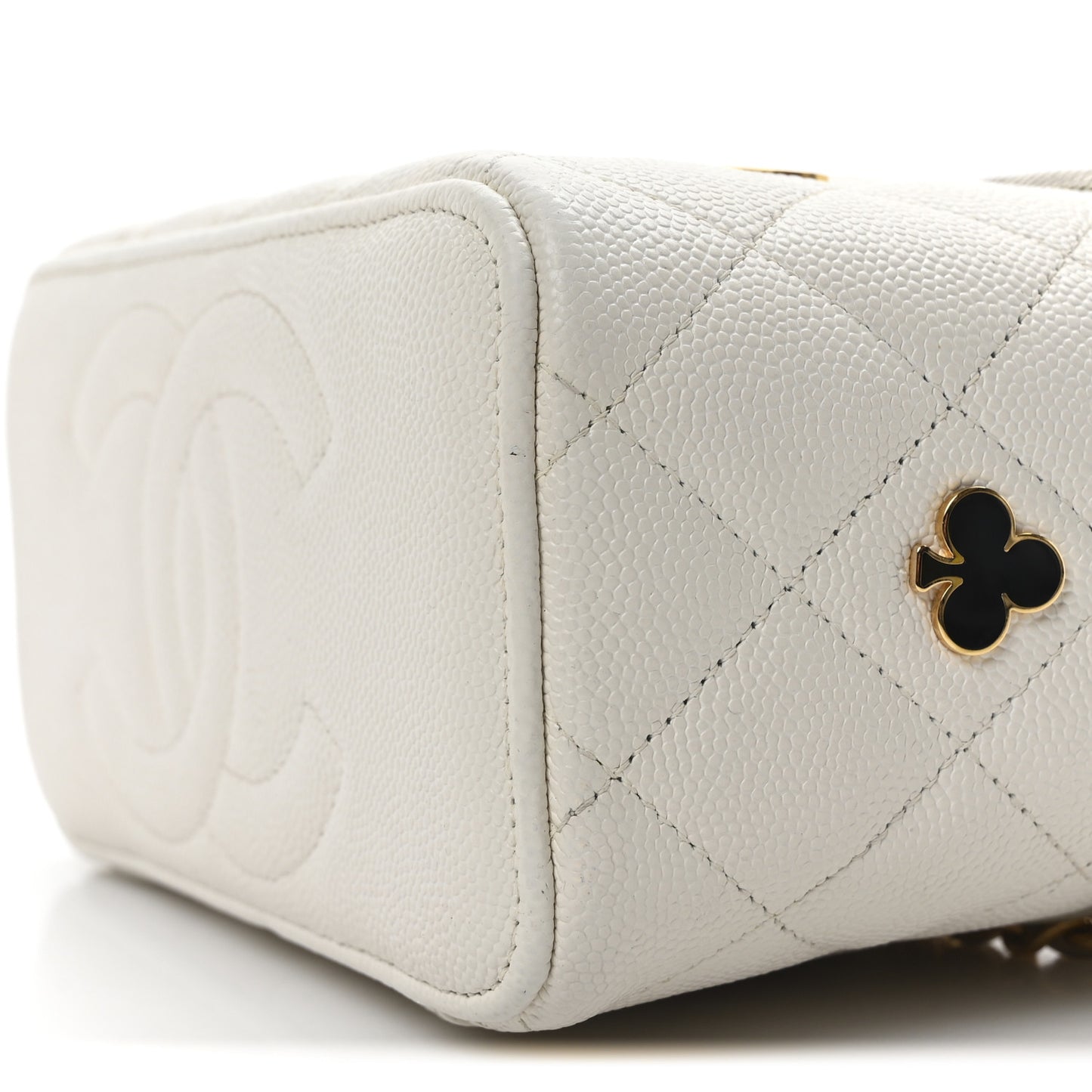 Caviar Quilted Enamel Coco Casino Small Vanity Case With Chain White White