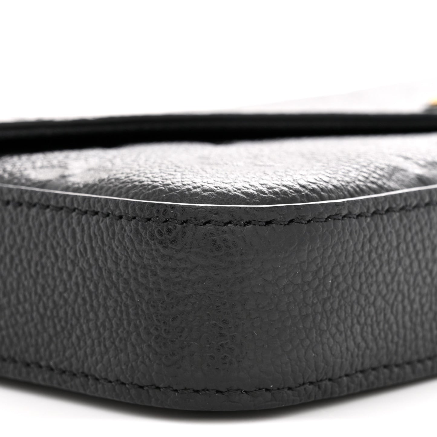 Empreinte Pochette Felicie Chain Wallet Black
