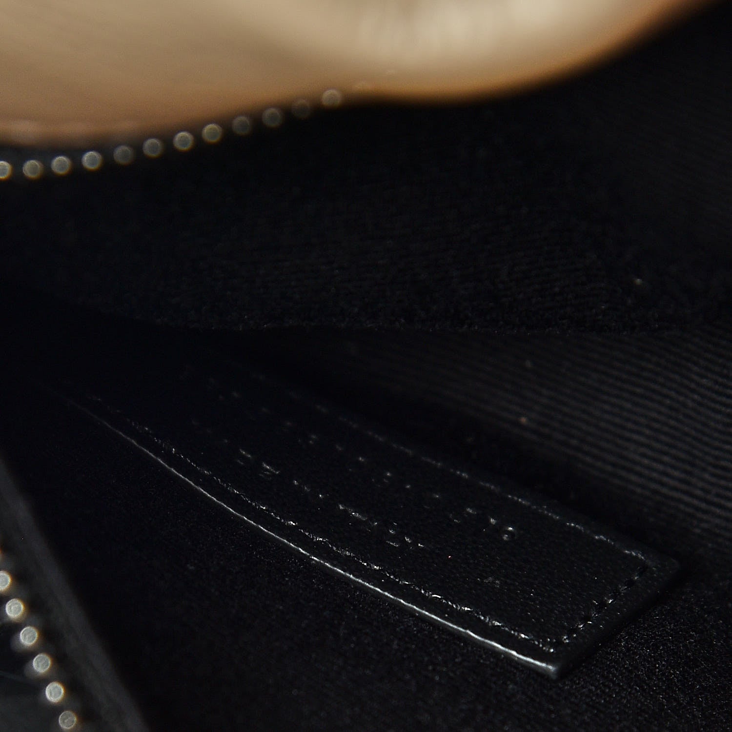 Saint Laurent Crinkled Calfskin Matelasse Monogram Niki Chain Wallet Dusty Grey 9 of 9