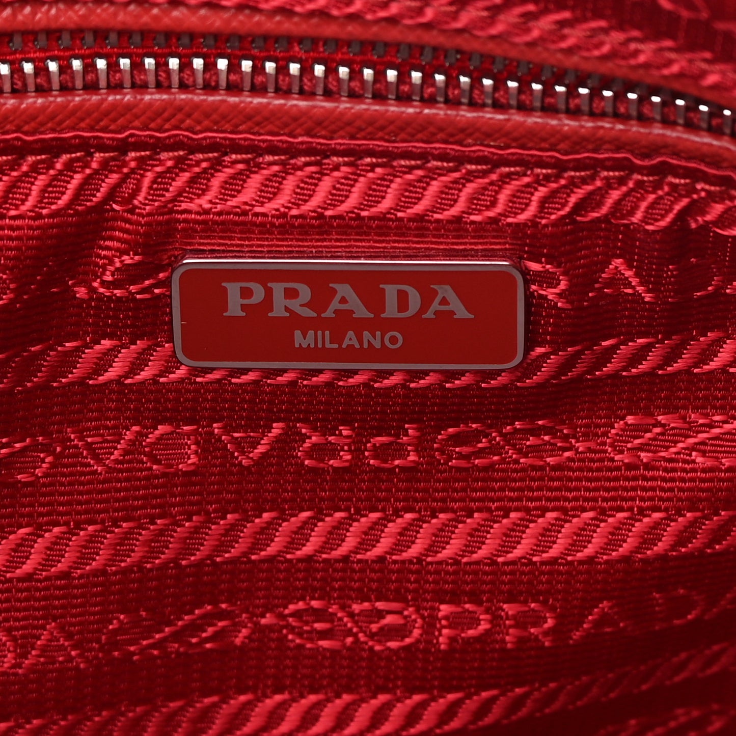 Nylon Tessuto Impuntu Quilted Crossbody Bag Rosso