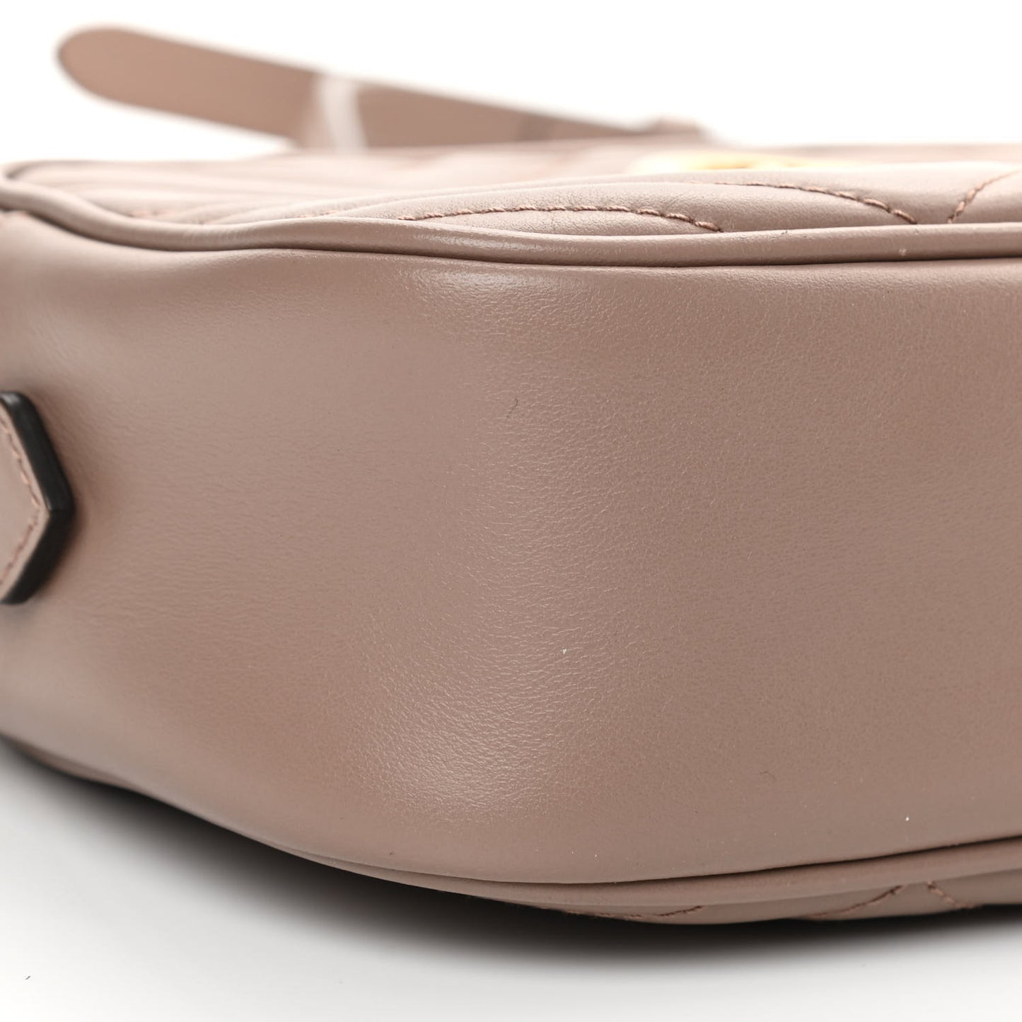 Calfskin Matelasse Small GG Marmont Chain Shoulder Bag Porcelain Rose