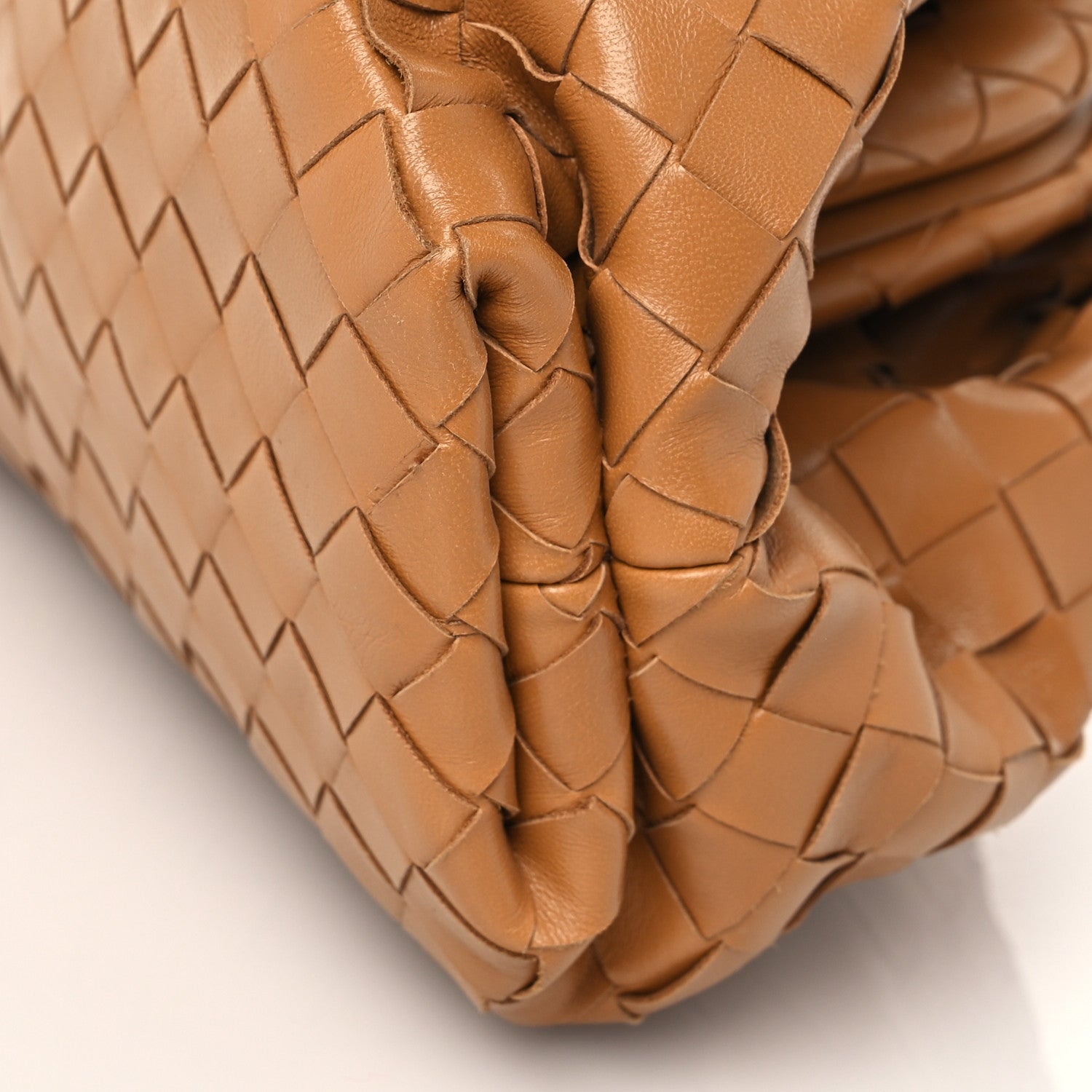 Bottega Veneta Nappa Maxi Intrecciato The Pouch Oversized Clutch Caramel 7 of 7
