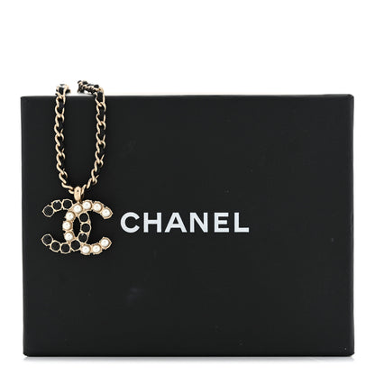 Chanel Pearl Crystal Lambskin Chain CC Short Necklace Black Gold 8 of 8