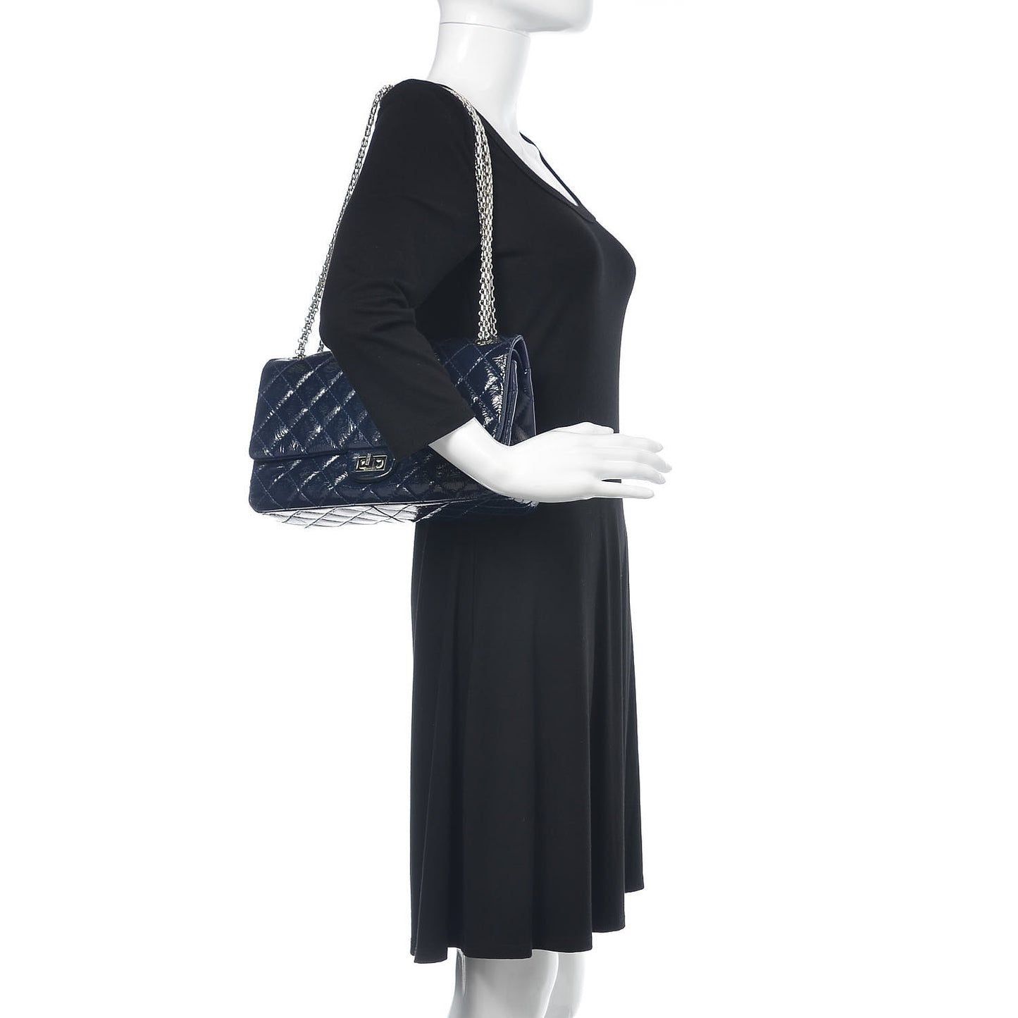 Distressed Patent Quilted 2.55 Reissue 226 Flap Navy