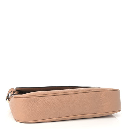 Gucci Pebbled Calfskin Medium Soho Flap Crossbody Camelia 4 of 10