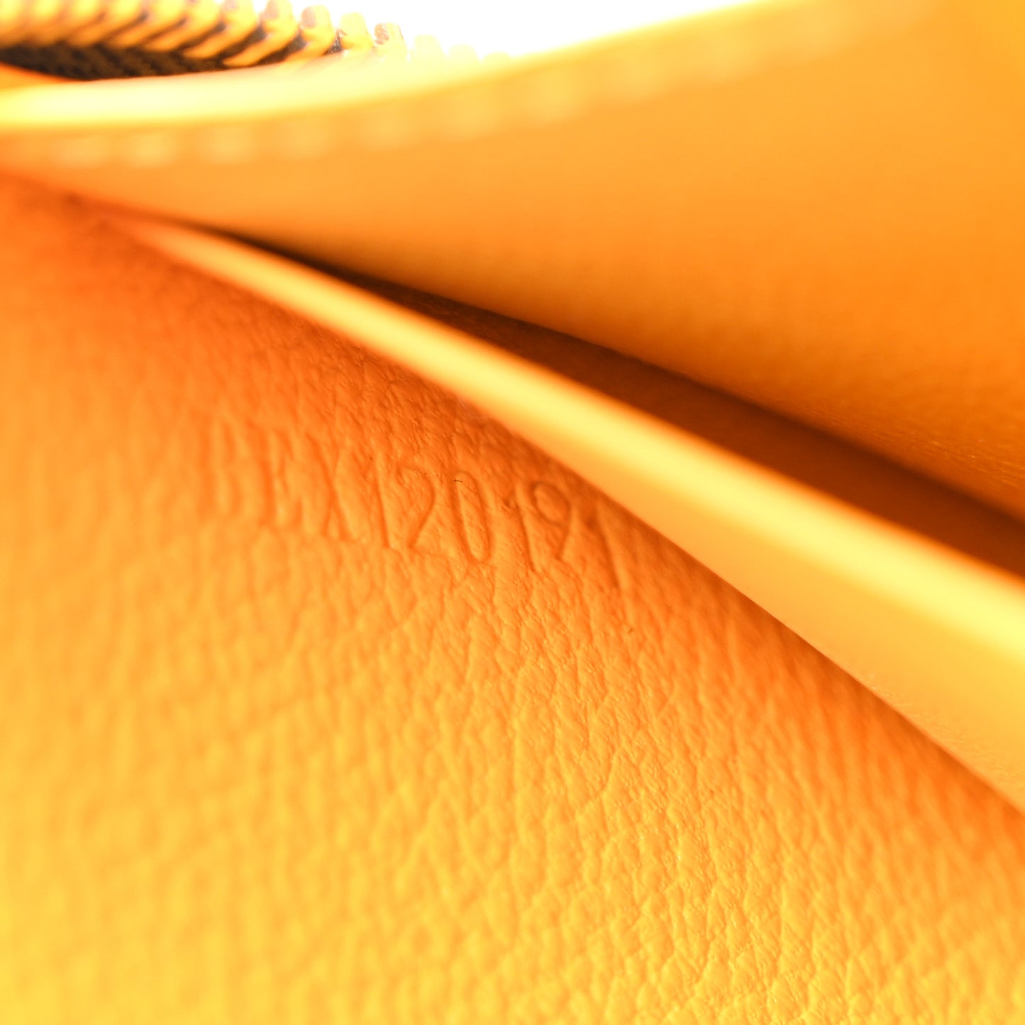 Goyardine Matignon PM Wallet Black Gold