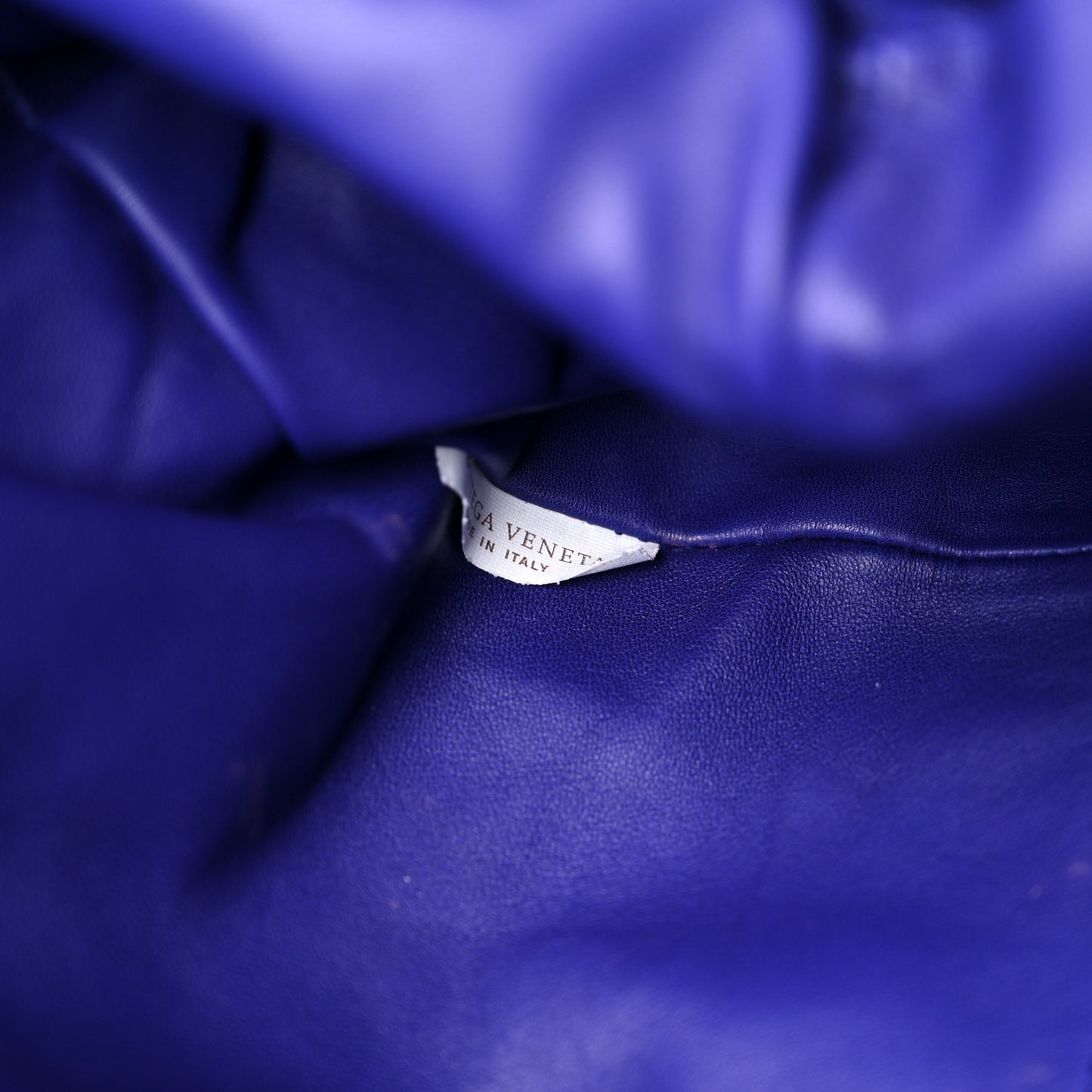 Metallic Crinkled Lambskin The Pouch Viola