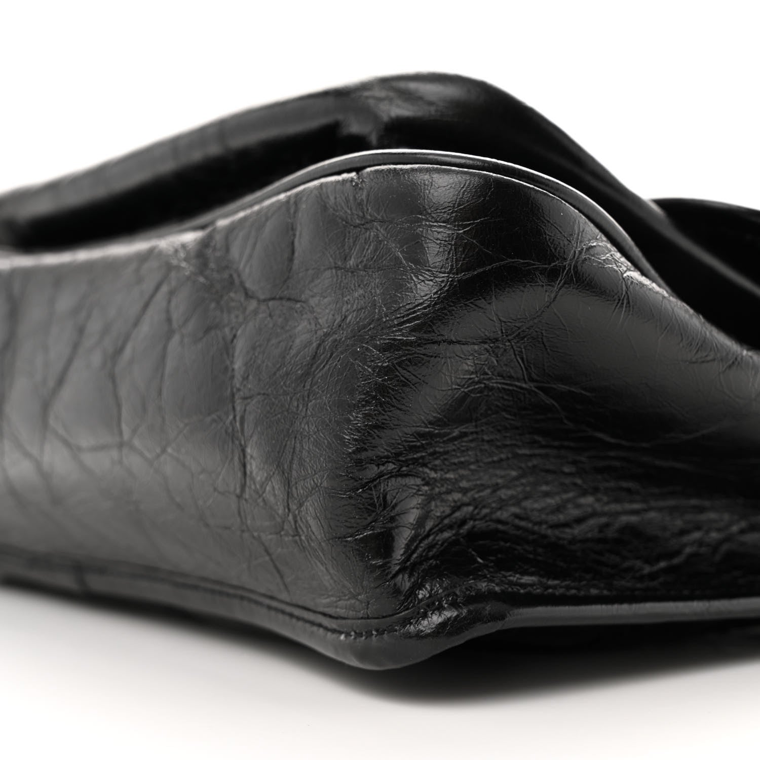 Saint Laurent Crinkled Calfskin Matelasse Monogram Medium Niki Chain Satchel Black 10 of 12
