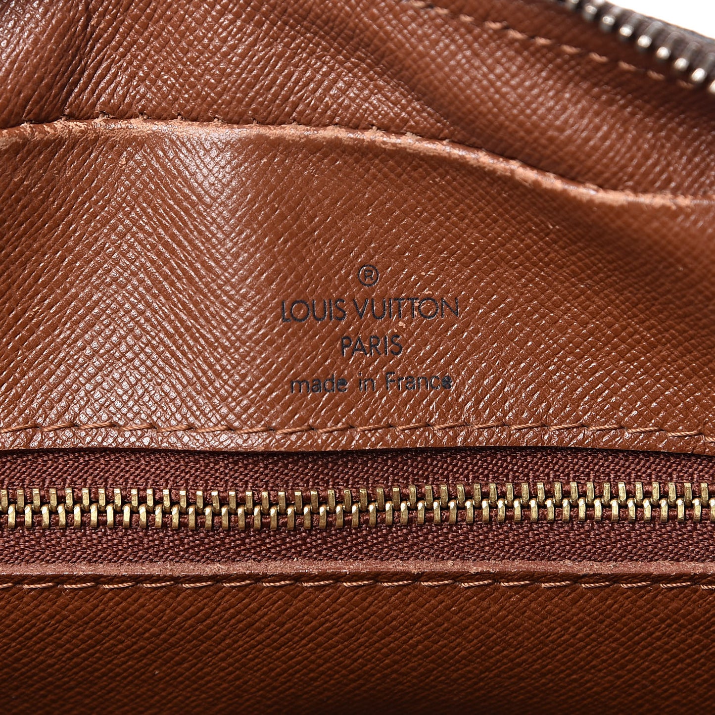 Monogram Nil 28