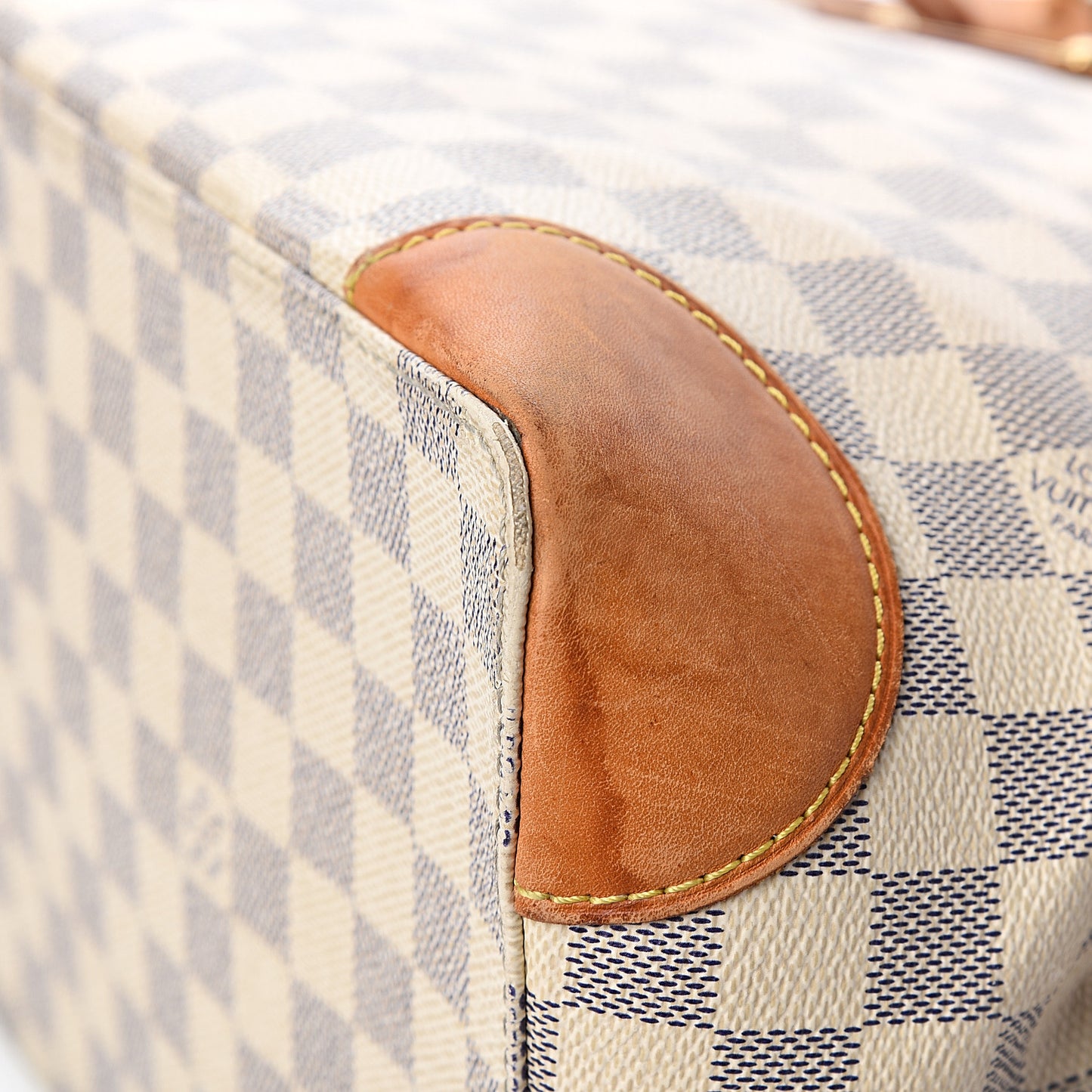 Damier Azur Hampstead MM