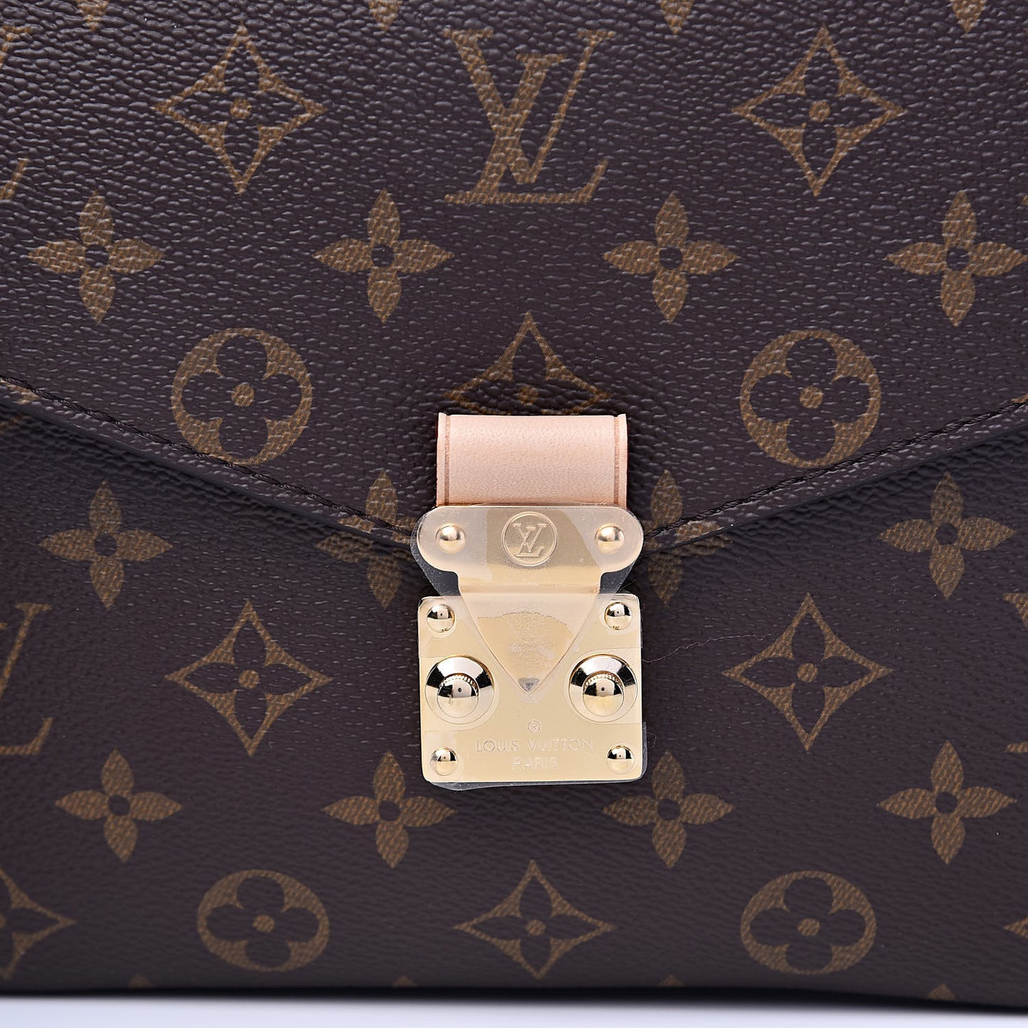 Monogram Pochette Metis