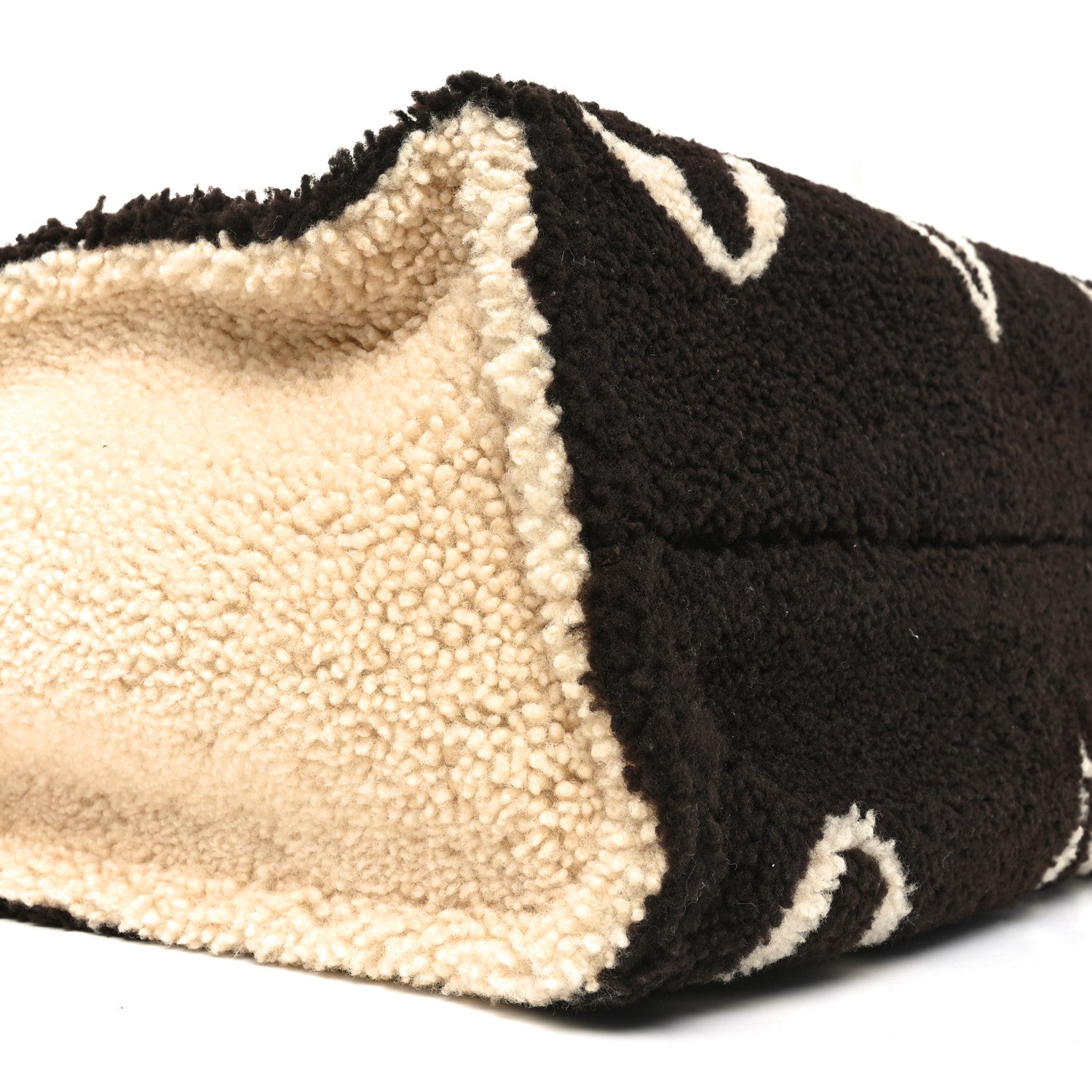 Louis Vuitton Shearling Monogram Giant Teddy Onthego GM Black White 8 of 9