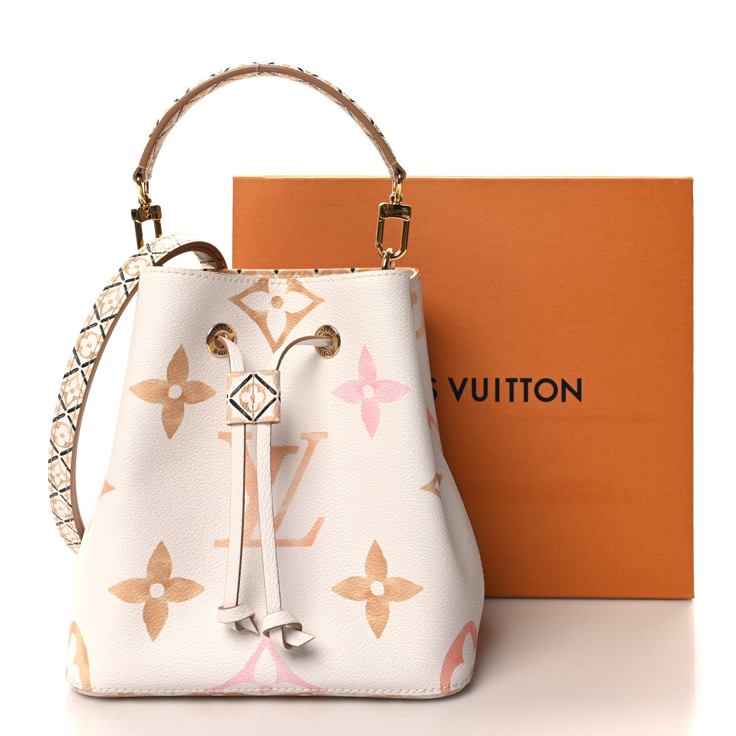 Louis Vuitton Monogram Giant By The Pool 2.0 Neonoe BB Beige 10 of 10