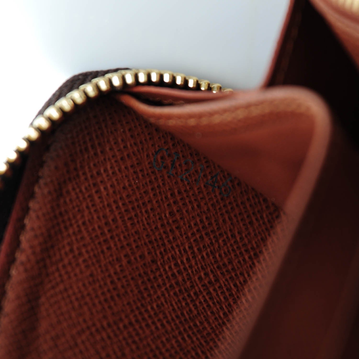 Louis Vuitton Monogram Zippy Compact Wallet 7 of 7